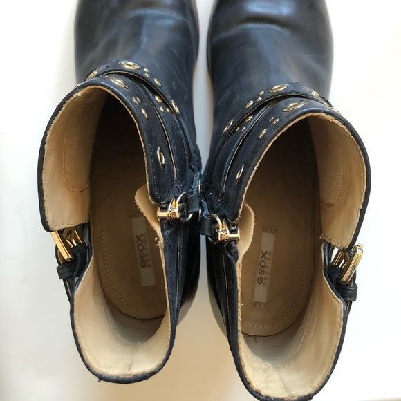 Geox studded leather booties - Picture 3 of 3